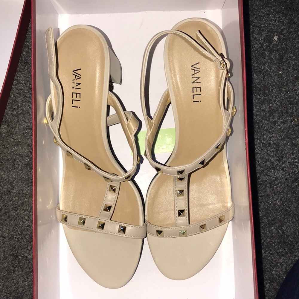 BRAND NEW vaneli shoes! Perfect for weddings!